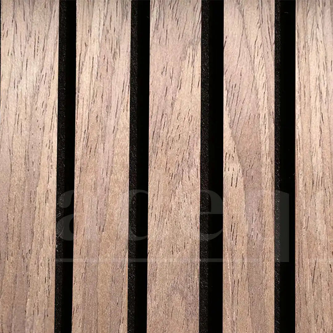 Sample Licht Walnoot