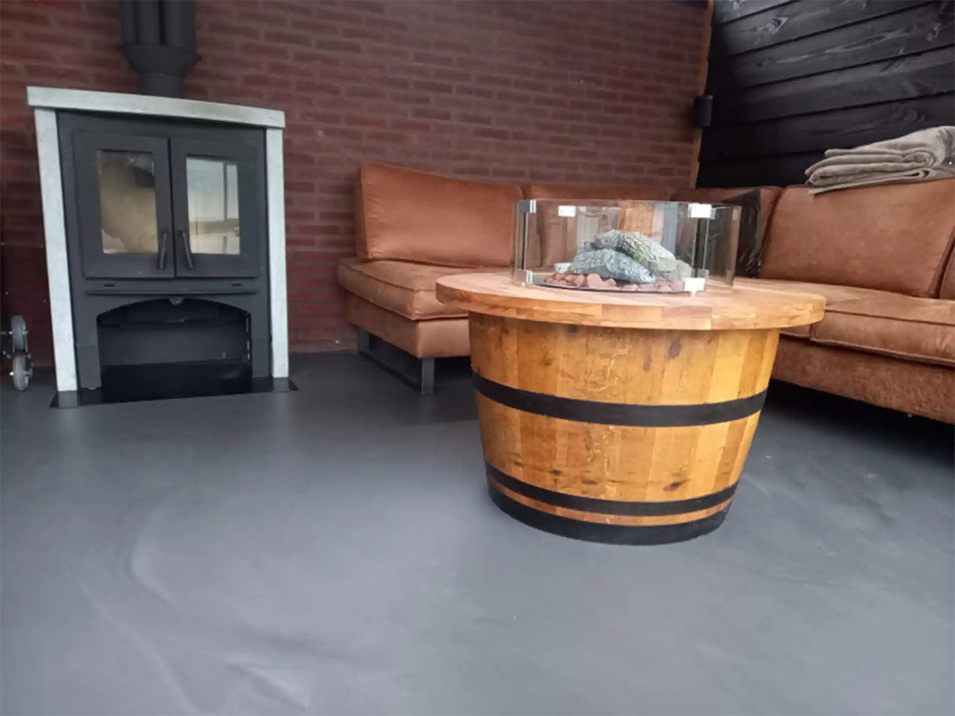 Adeqo Vuurtafel Eikenhout Rond met ronde brander