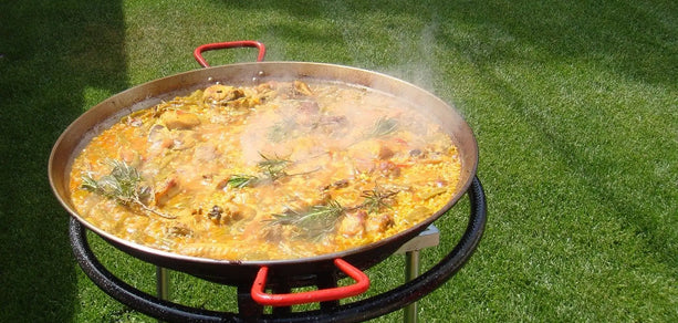 Een leuk recept voor een lekkere paella te bereiden met je eigen paella pan