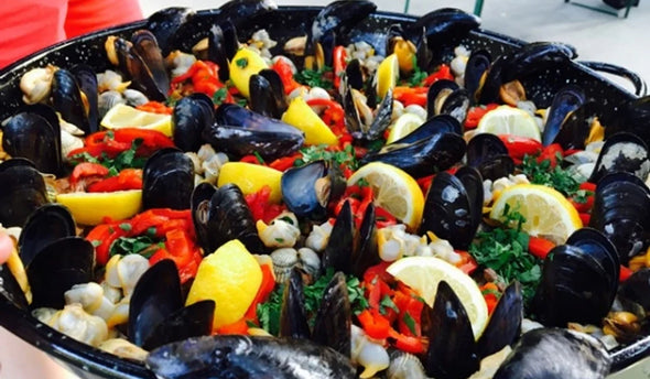 Recept paella vis met gamba’s, mosselen, kokkels en inktvis