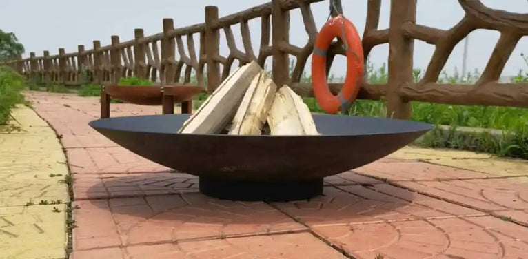 Zwarte vuurschaal voor buiten kopen? - Alles wat je moet weten