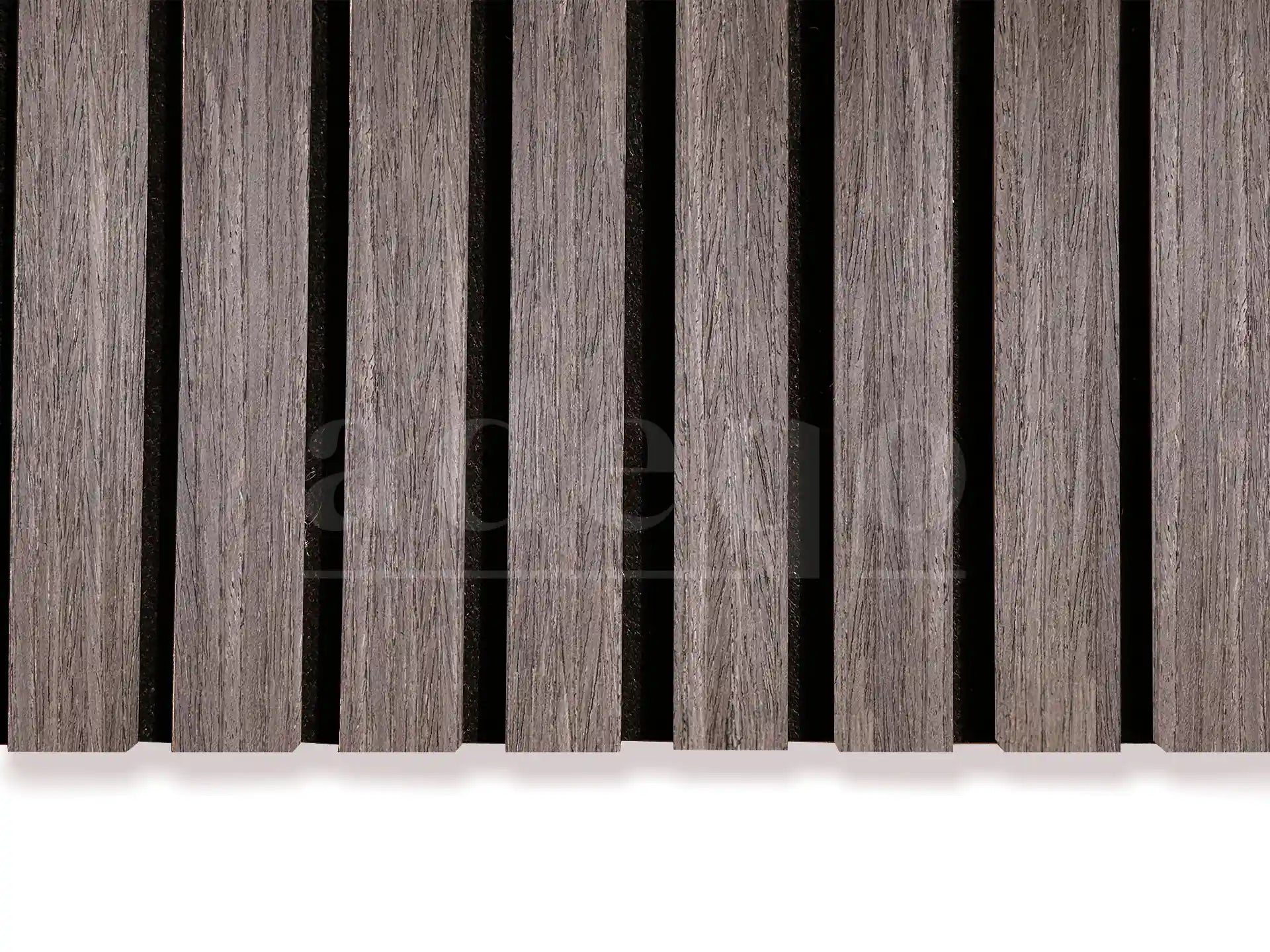 Adeqo akoestische wandpanelen met 3-zijdige houtfineer afwerking in de kleur Donker Walnoot, close-upweergave.
