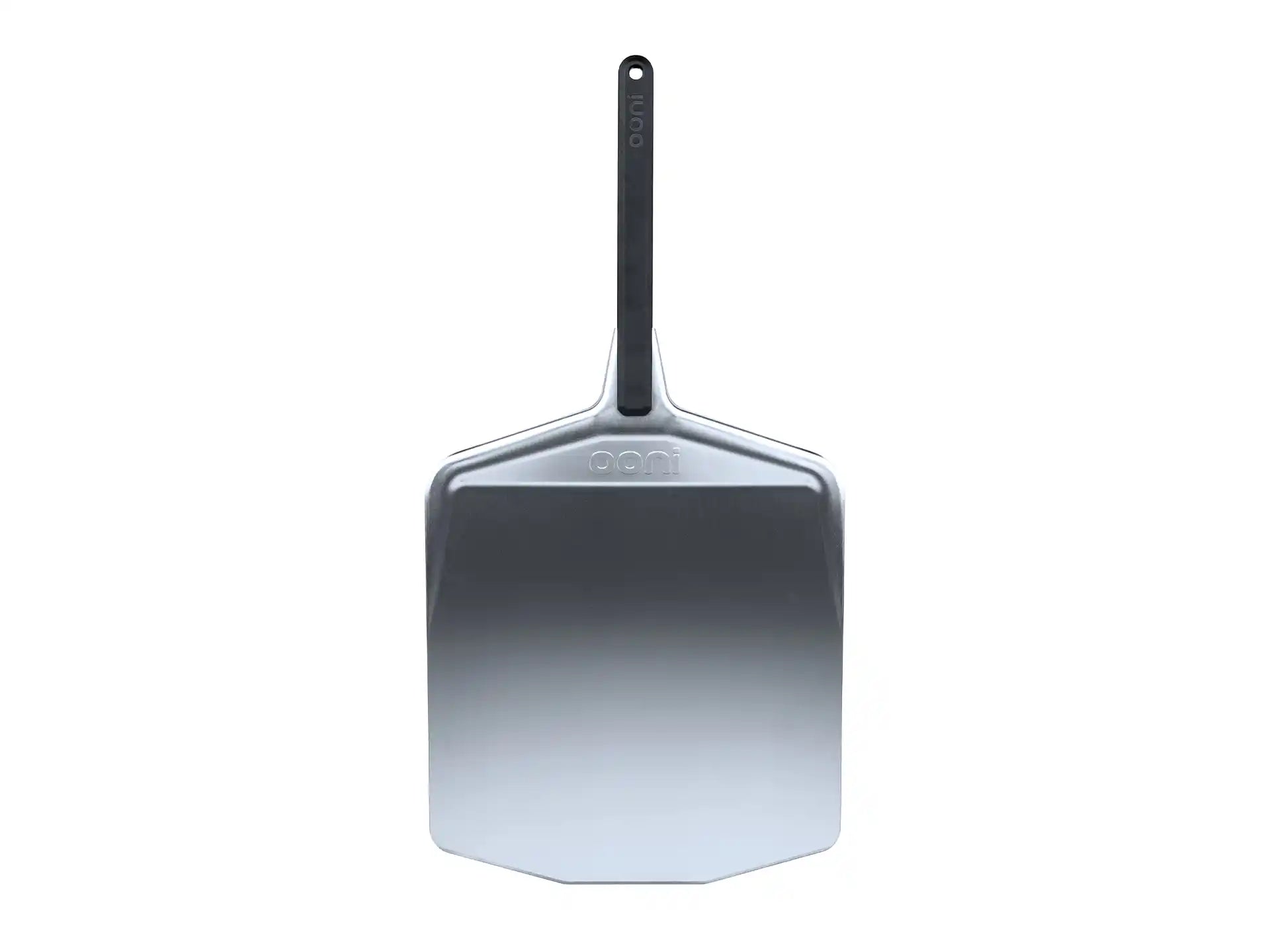Ooni Aluminium Pizzaschep 30 centimeter, lichtgewicht pizzaschep voor pizza ovens met stevig handvat, productfoto op witte achtergrond.