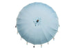 Bovenaanzicht van de ronde lichtblauwe Todo Bien Bali parasol met decoratieve afwerking, ideaal voor gebruik in tuin of op terras.
