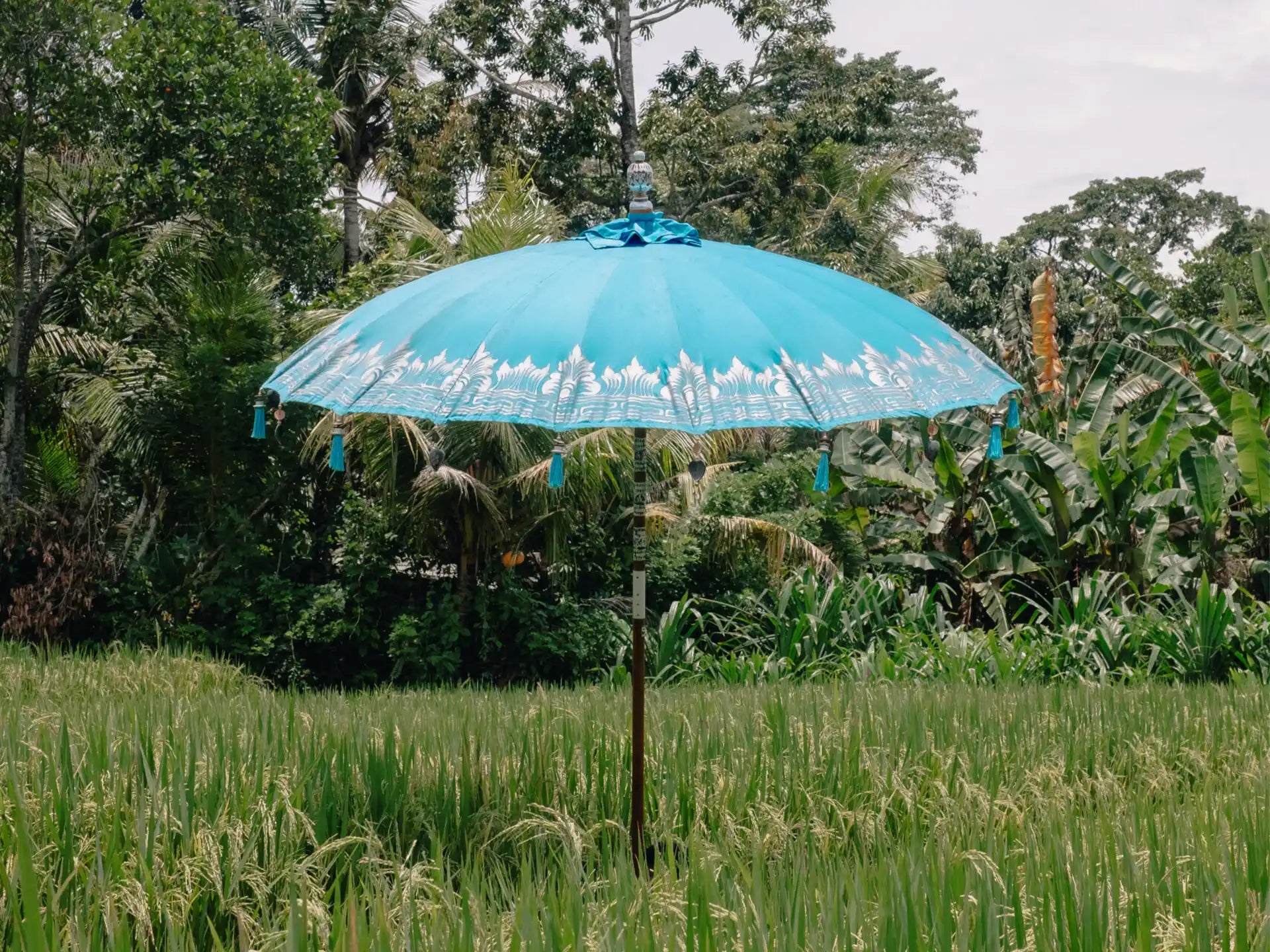 Todo Bien - Bali parasol 280 cm - Zeeblauw - Half zilveren beschildering